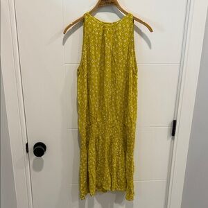 La Classes couture Yellow Floral Sleeveless Dress size medium